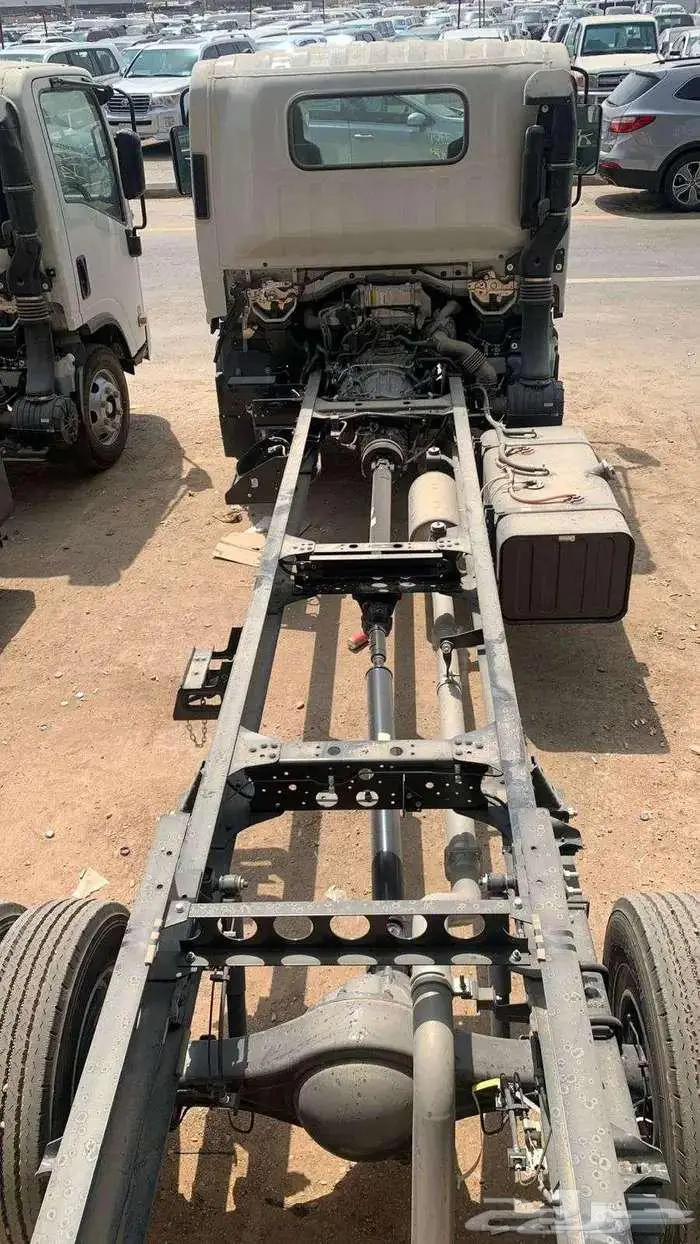 ايسوزو ديانا 2025 5 طن شاص طويل وقصير ماكينة كبيرة تربو 5