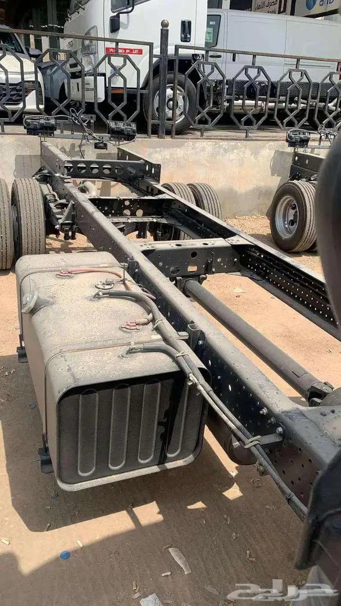 ايسوزو ديانا 2025 5 طن شاص طويل وقصير ماكينة كبيرة تربو 4