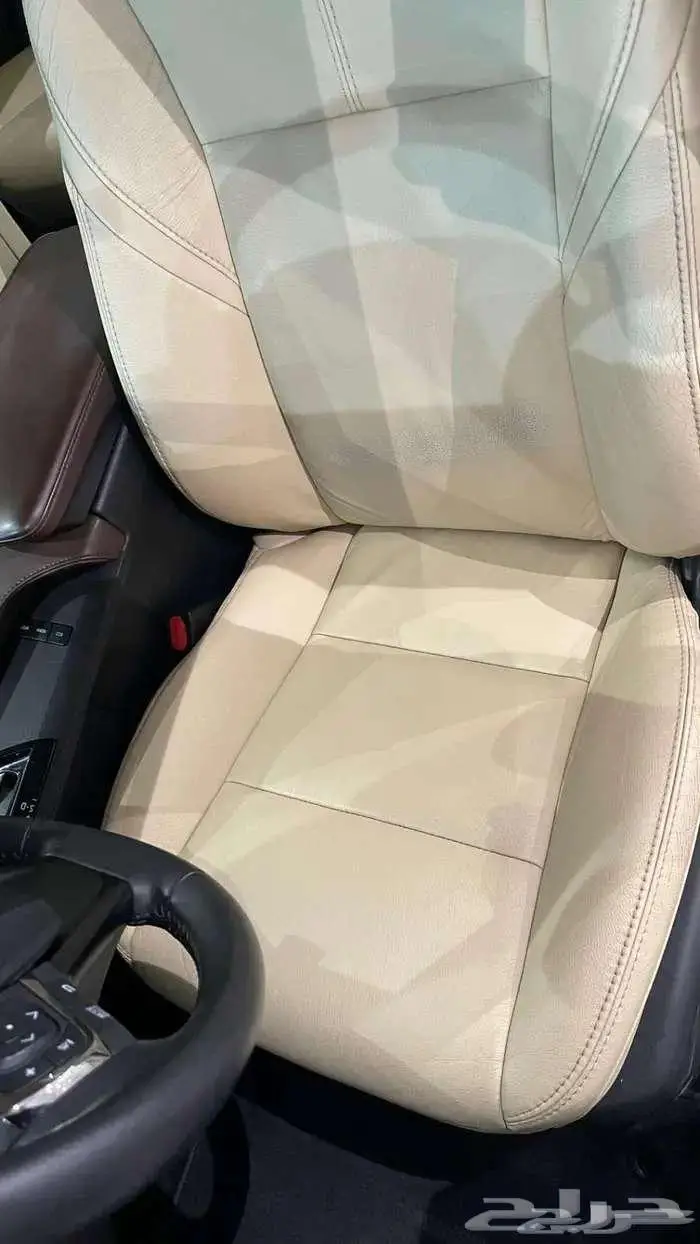 تويوتا افالون 2015 مخزن شبه الاصفار عداد 24 الف 5