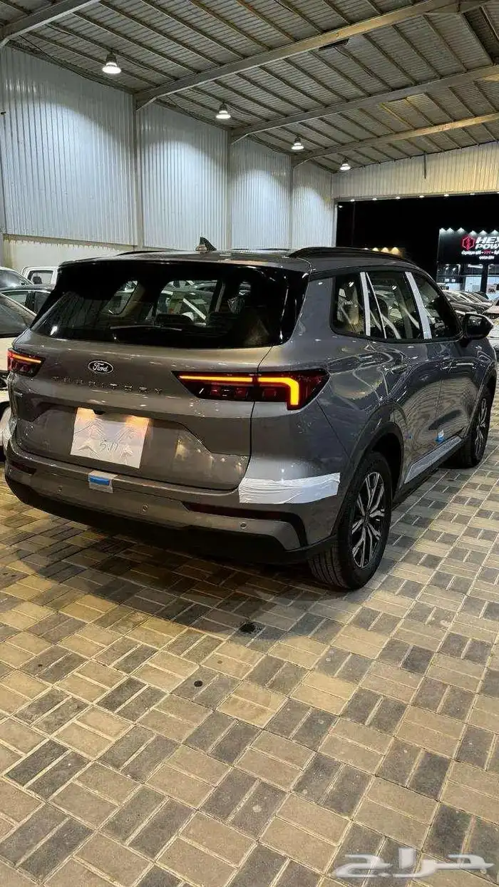 فورد تيرتوري امبيانتي استاندر 2026 سعودي 3