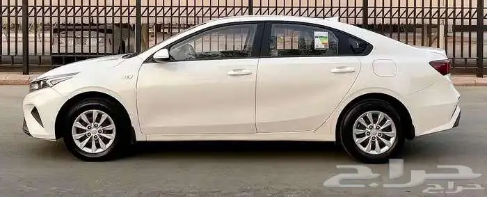 كيا سيراتو 2024 استاندر ( بحالة الوكالة ) 3