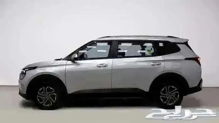 كيا -كارينز 1