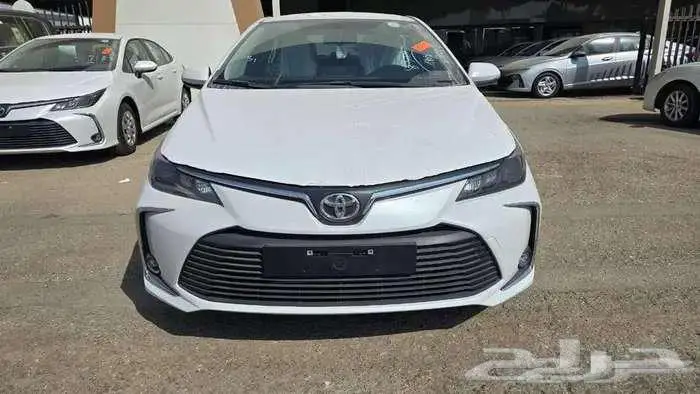 تويوتا كورولا XLI 2025 اقساط تبدأ من رواتب 3500 0