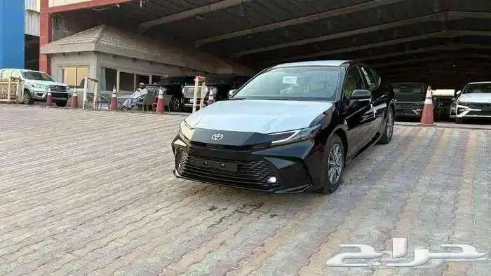 تويوتا كامري E 2025 بنزين 0