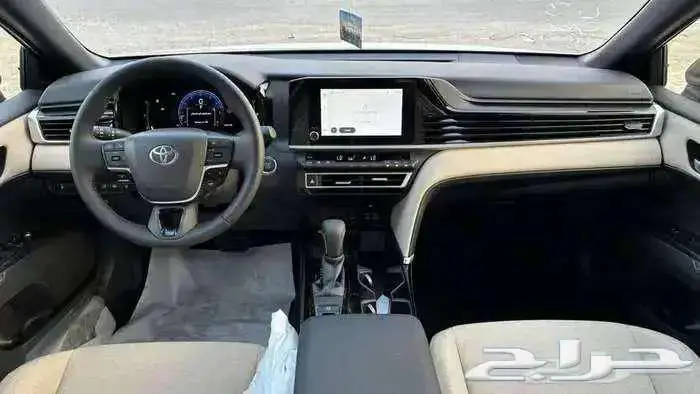 تويوتا كامري LE 2025 بنزين (( عرض خاص )) 7