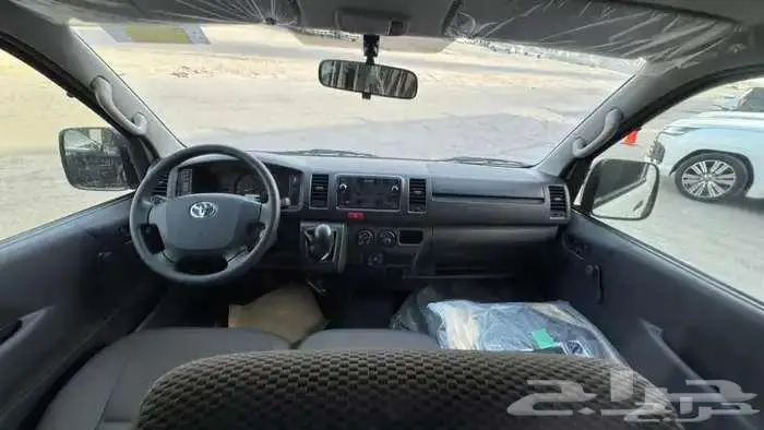 تويوتا هايس 2025 سقف واطي قير عادي بنزين بضاعة 5