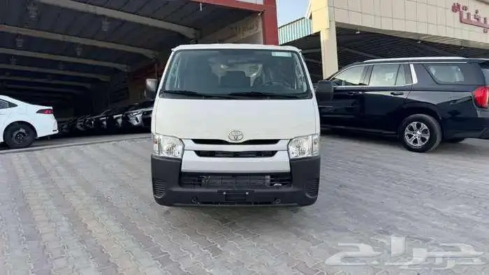 تويوتا هايس 2025 سقف واطي قير عادي بنزين بضاعة 1