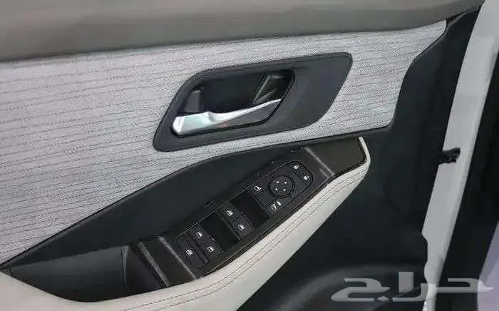 تتوفر فئات نيسان اكستريل اصفار لمبيعات النقدوالبنوك بأقل ربح 4