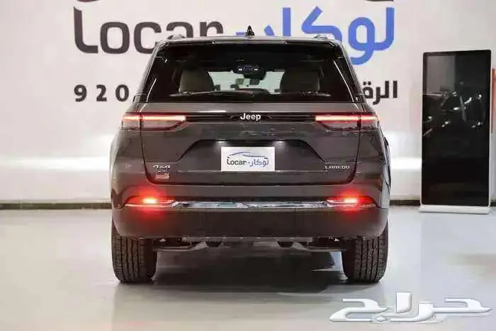 جيب جراند شيروكي لاريدو 2025 3