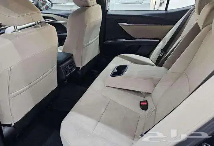 تويوتا كامري E استاندر بنزين وهايبرد 2025 اقساط 10