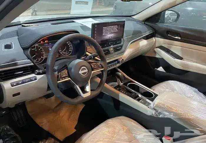 تتوفر فئات نيسان التيما اصفار لمبيعات النقد والبنوك باقل ربح 15