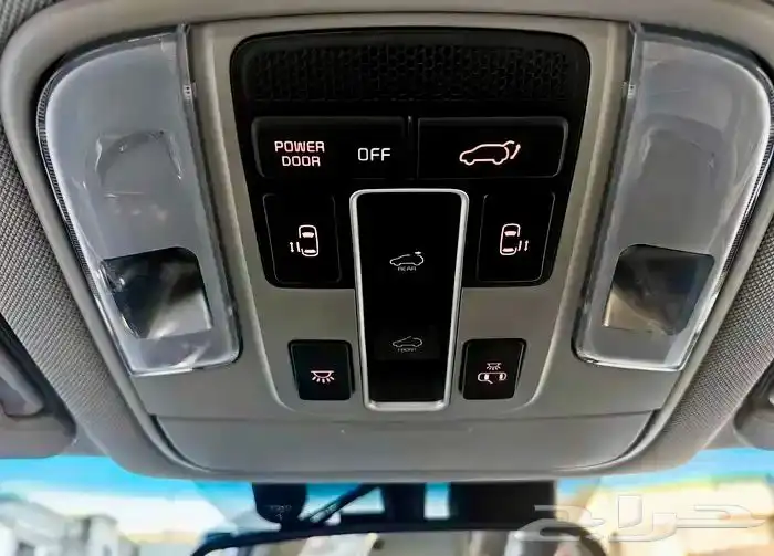 كيا كرنفال ديزل 2020 31