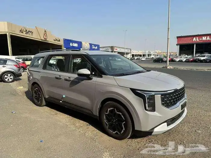 كيا كرنفال استاندر موديل 2026 اقساط او كاش 12