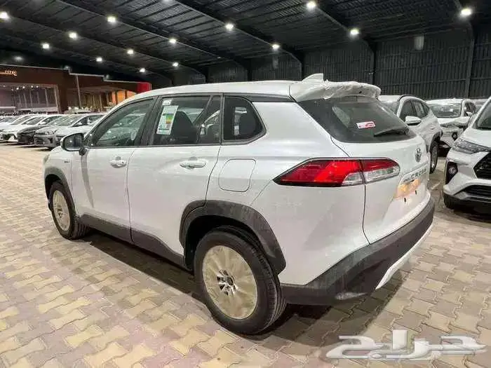 كورولا كروس هايبرد موديل 2025 حبه فقط 2