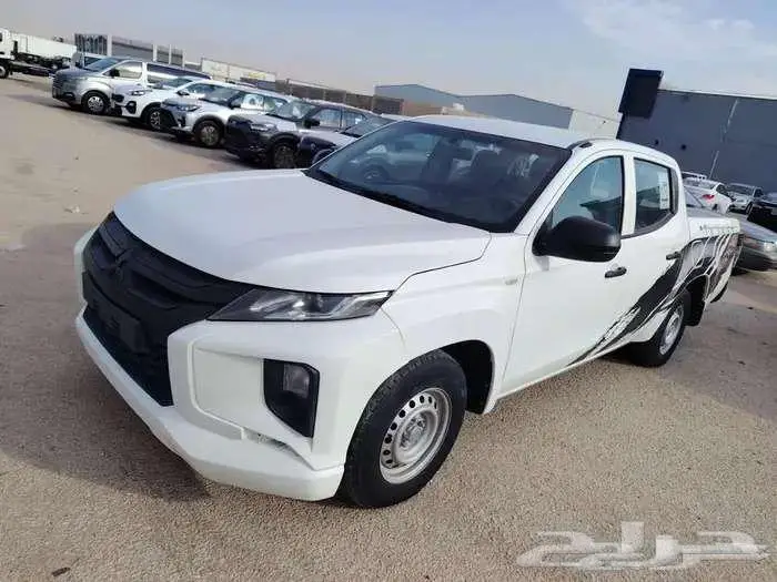 ميتسوبيشي غمارتين بنزين مستخدم نظيف 2019 0