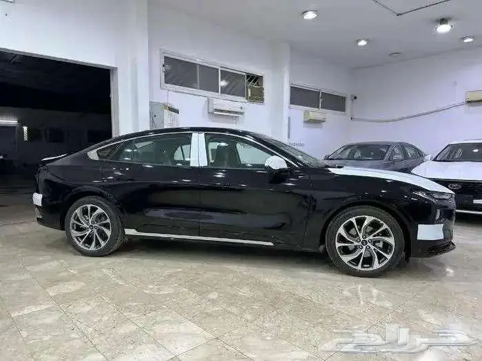 فورد تورس تيتانيوم اسود 2025 FORD TAURUS TITANIUM 1