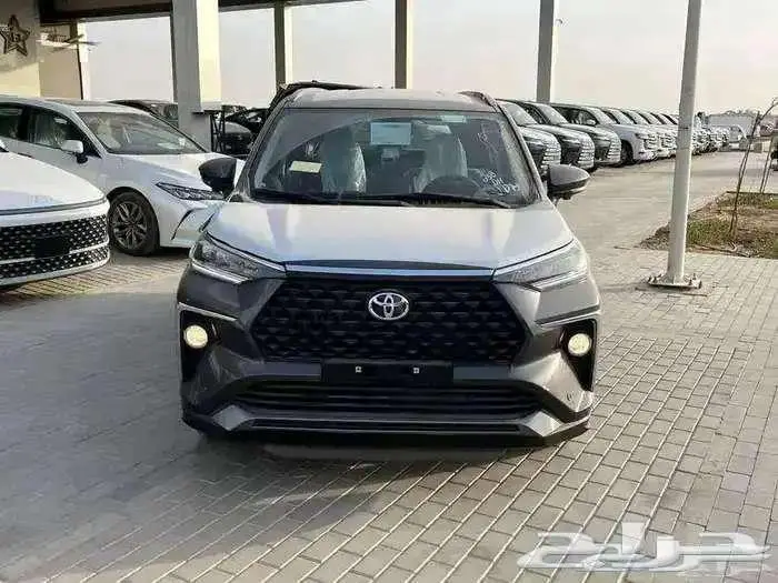تويوتا فيلوز GLX بنزين 2025 0