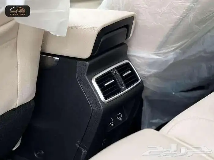 رينو ميجان فل 2023- 59800 ريال شامل الضريبة رصاصي 18