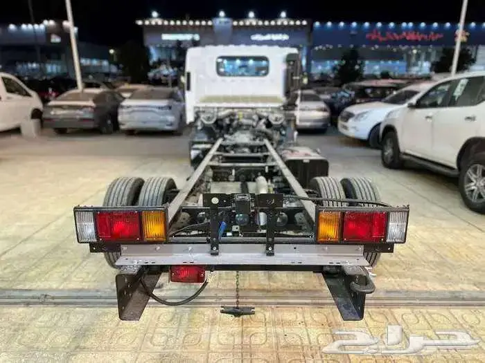 ايسوزو دينه 5 طن شاص 5 متر 2025 4