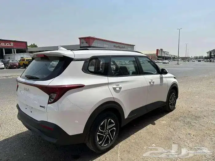 كيا كارنس نص فل واستندر موديل 2025 كاش واقساط 13