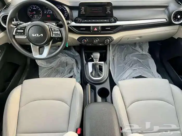 كيا سيراتو 2024 استاندر ( بحالة الوكالة ) 8