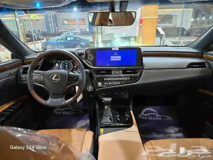 لكزس ES350CC بنزين سعودى 2025 3