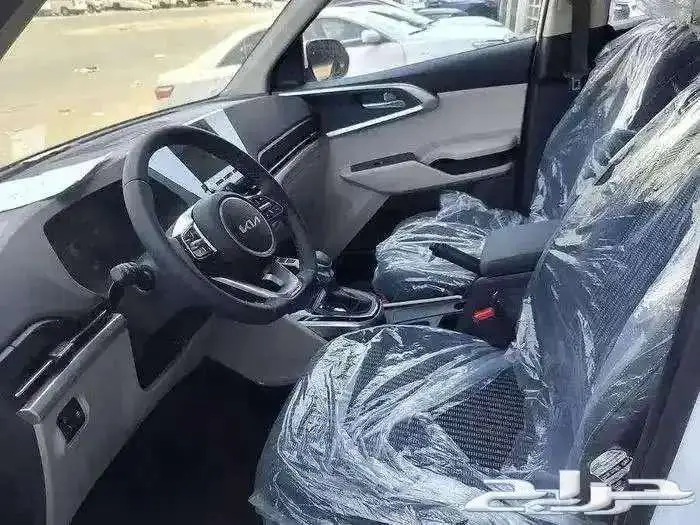 كيا كارنز نص فل موديل 2025 كاش واقساط 1