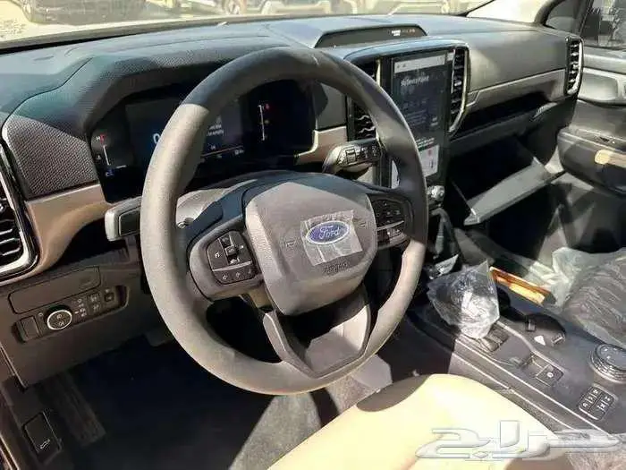 فورد ايفرست XLS استاندر بنزين 2025 كاش وتقسيط 6