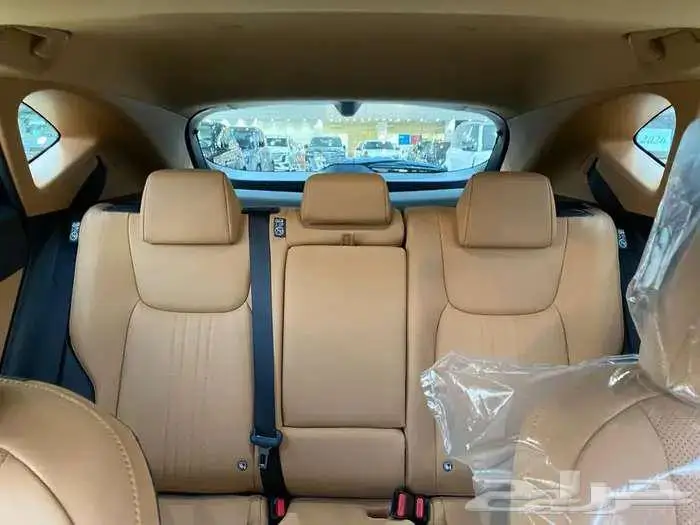 لكزس NX350 ستاندر بنزين 2026 11