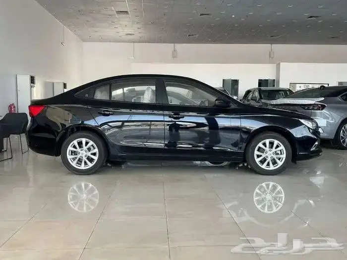 ام جي 5 استاندر موديل 25 كاش وتقسيط 1