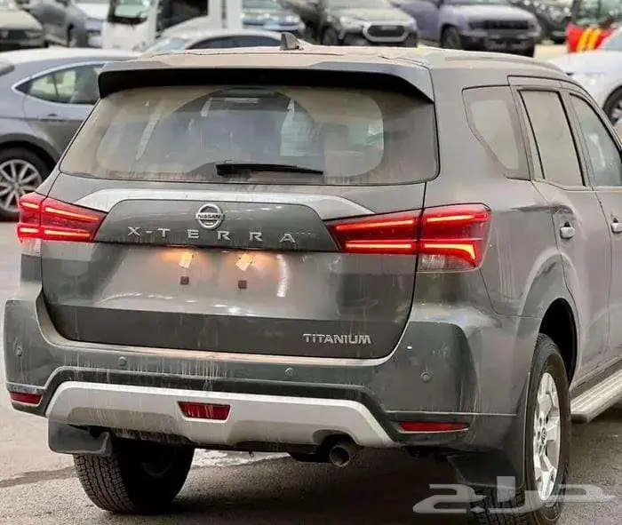 تتوفر فئات نيسان اكستيرا 2024 اصفار لمبيعات النقد والبنوك 14