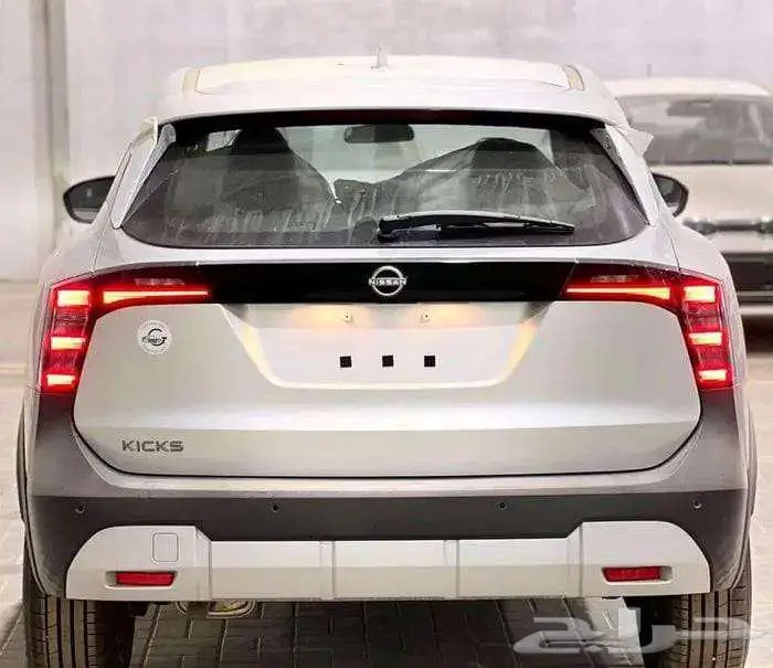 تتوفر فئات نيسان كيكس اصفار لمبيعات النقد والبنوك باقل ربح 28