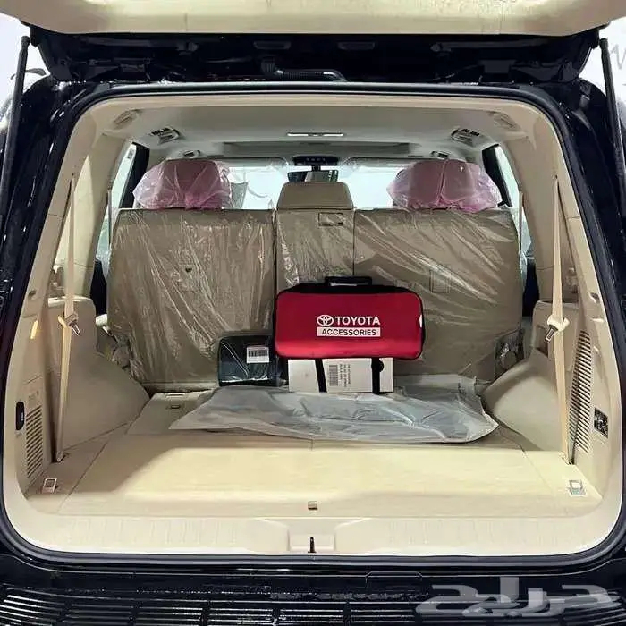 تويوتا لانكروزر L2 L موديل 2025 كاش و بنوك 21