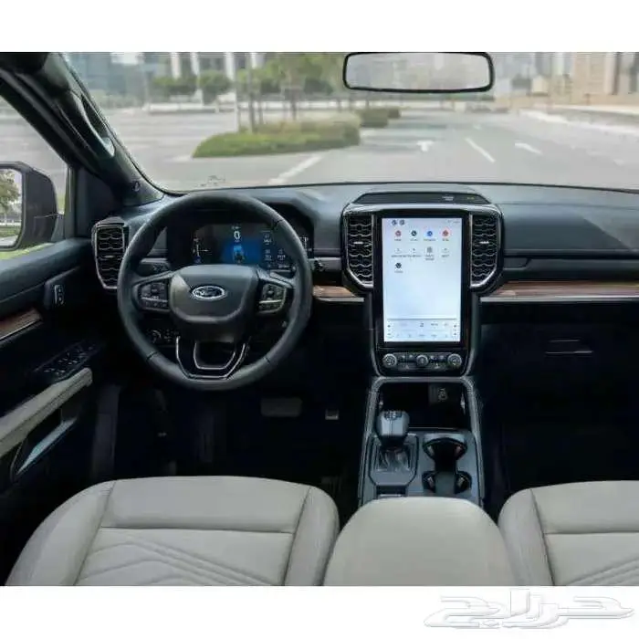 فورد ايفرست XLS موديل 2025 10