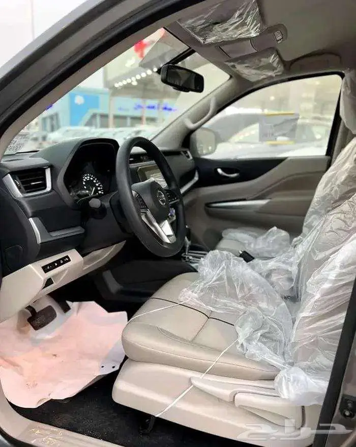 تتوفر فئات نيسان اكستيرا 2024 اصفار لمبيعات النقد والبنوك 15