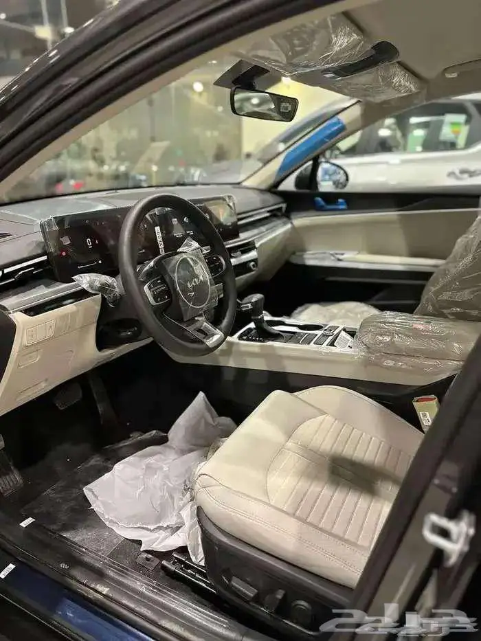 كيا K5 ستاندر مطور بصمة بانوراما موديل 2025 4