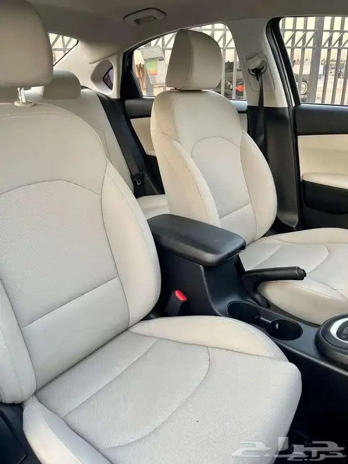 كيا سيراتو 2024 استاندر ( بحالة الوكالة ) 11