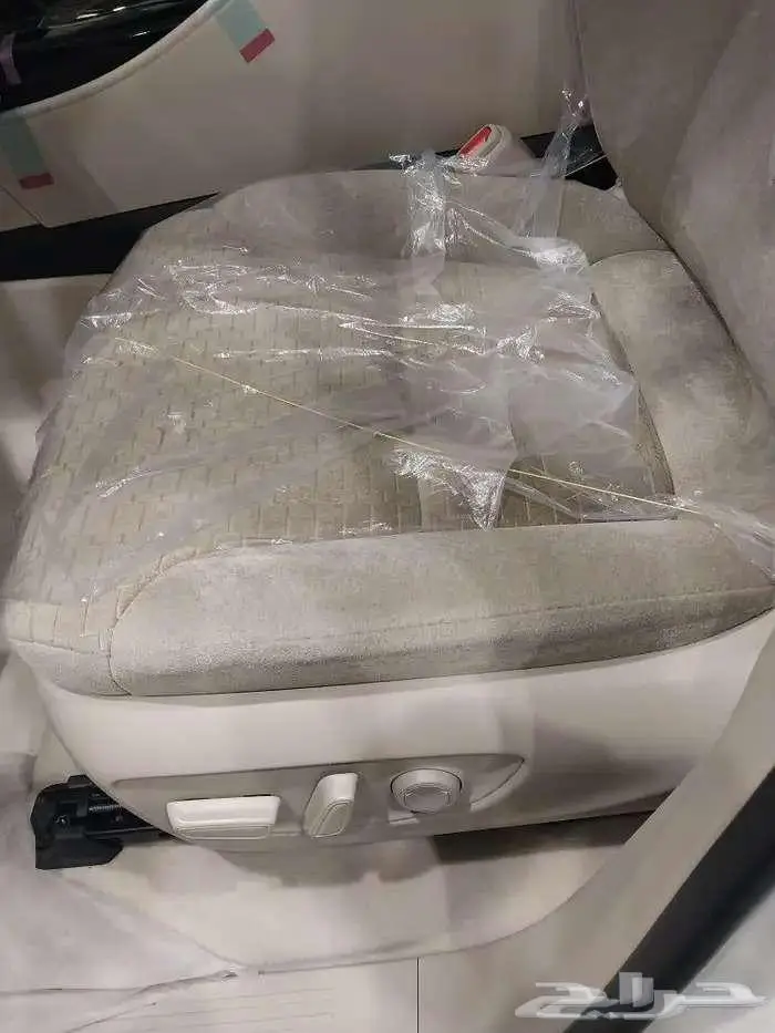 تويوتا لانكروزر L2 L موديل 2025 كاش و بنوك 19