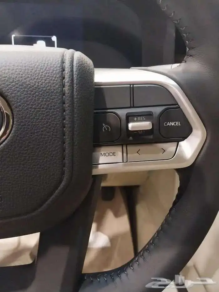 تويوتا لانكروزر L2 L موديل 2025 كاش و بنوك 11