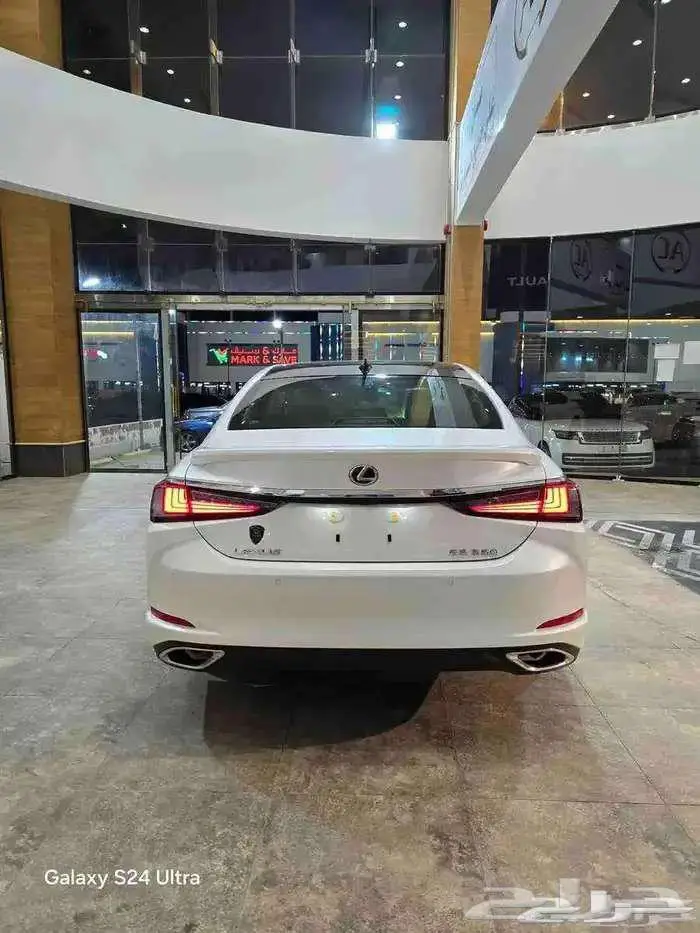 لكزس ES350CC بنزين سعودى 2025 5