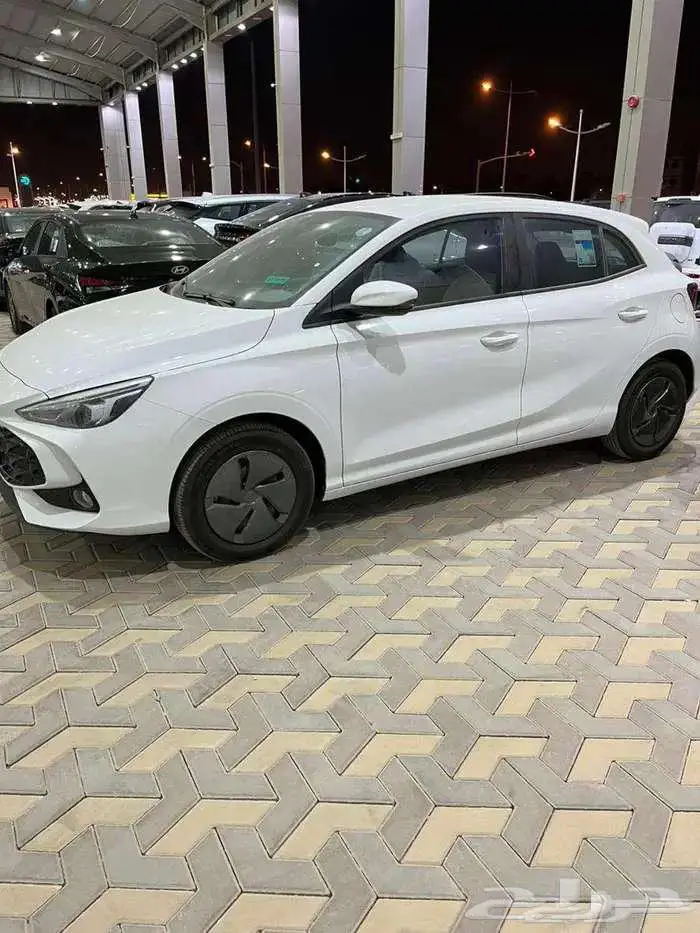 م جى 3 ستاندر 2025 بسعر مميز متاح الوان 1