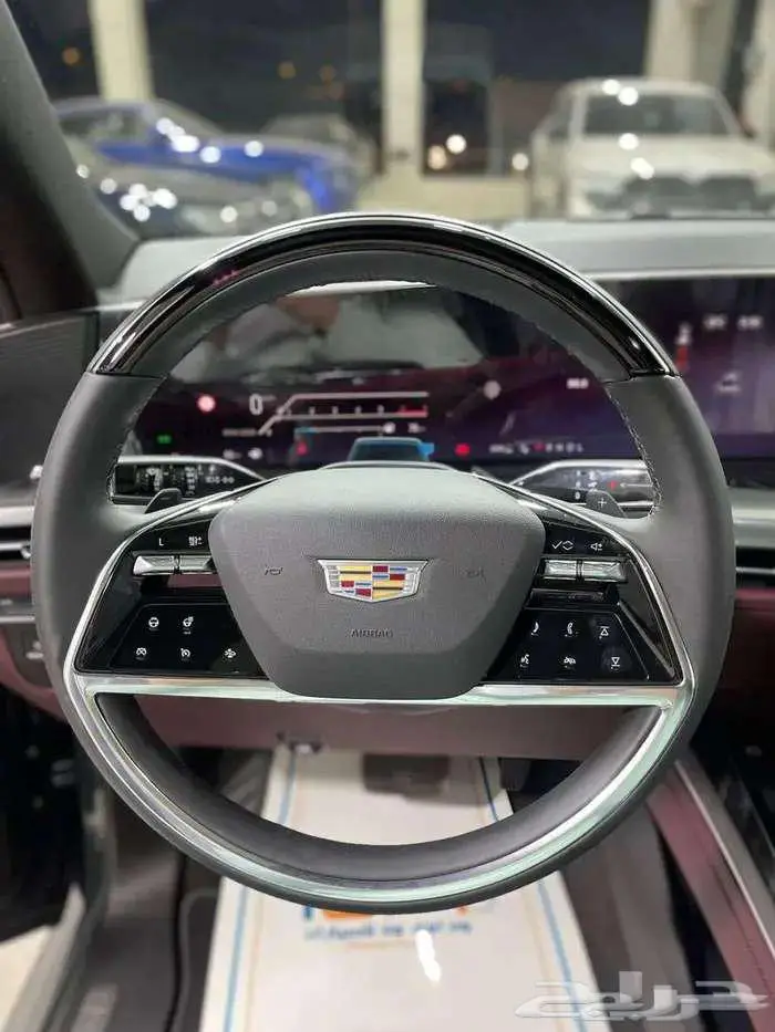 اسكاليد سبورت 600 - 2025 - NEW 10