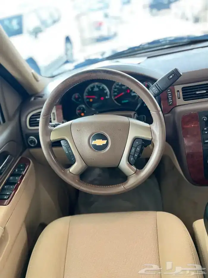 شيفروليه تاهو 2014 سعودي بدون دبل ماشي 249 الف 8