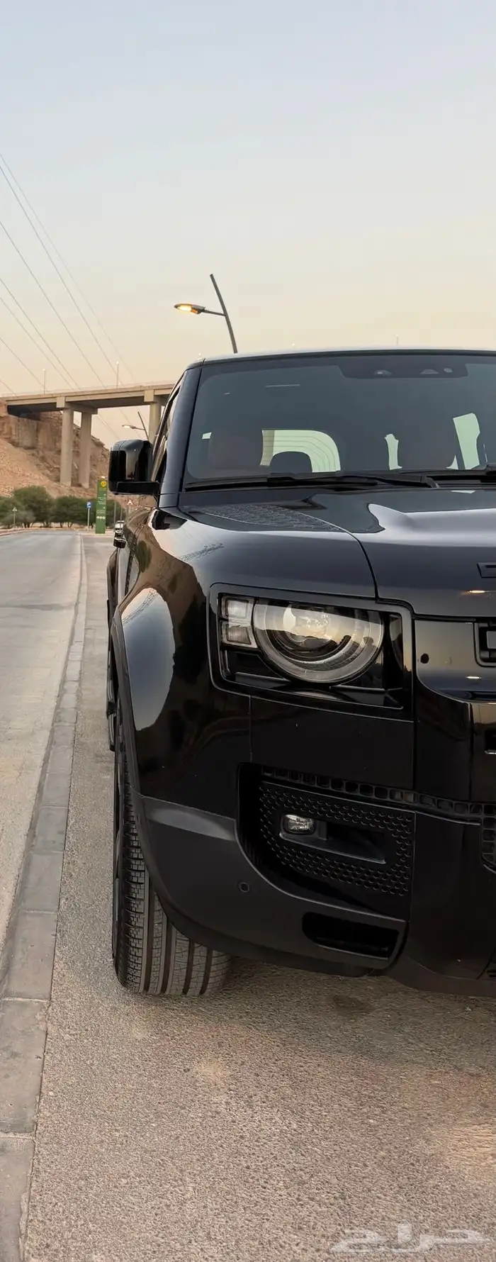 ديفندر 2020 V6 10