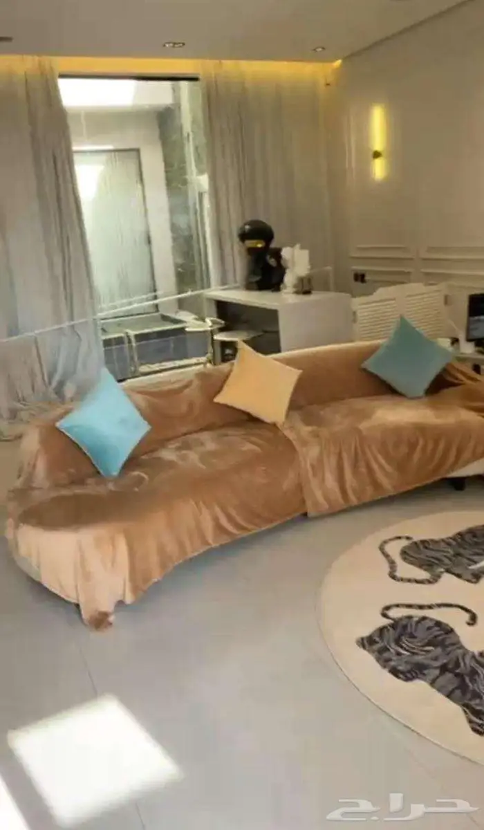 للبيع فيلا فاخرة بحي العارض بمدينة الرياض 1