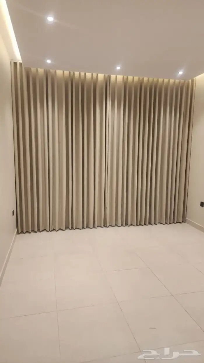 زباين الكرام يوجد لدينا افضل انواع الستائر الويفي والامريكي 1