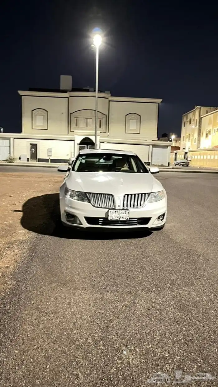 السلام عليكم ورحمة الله وبركاته   للبيع لينكولنmks 2010 ا 6