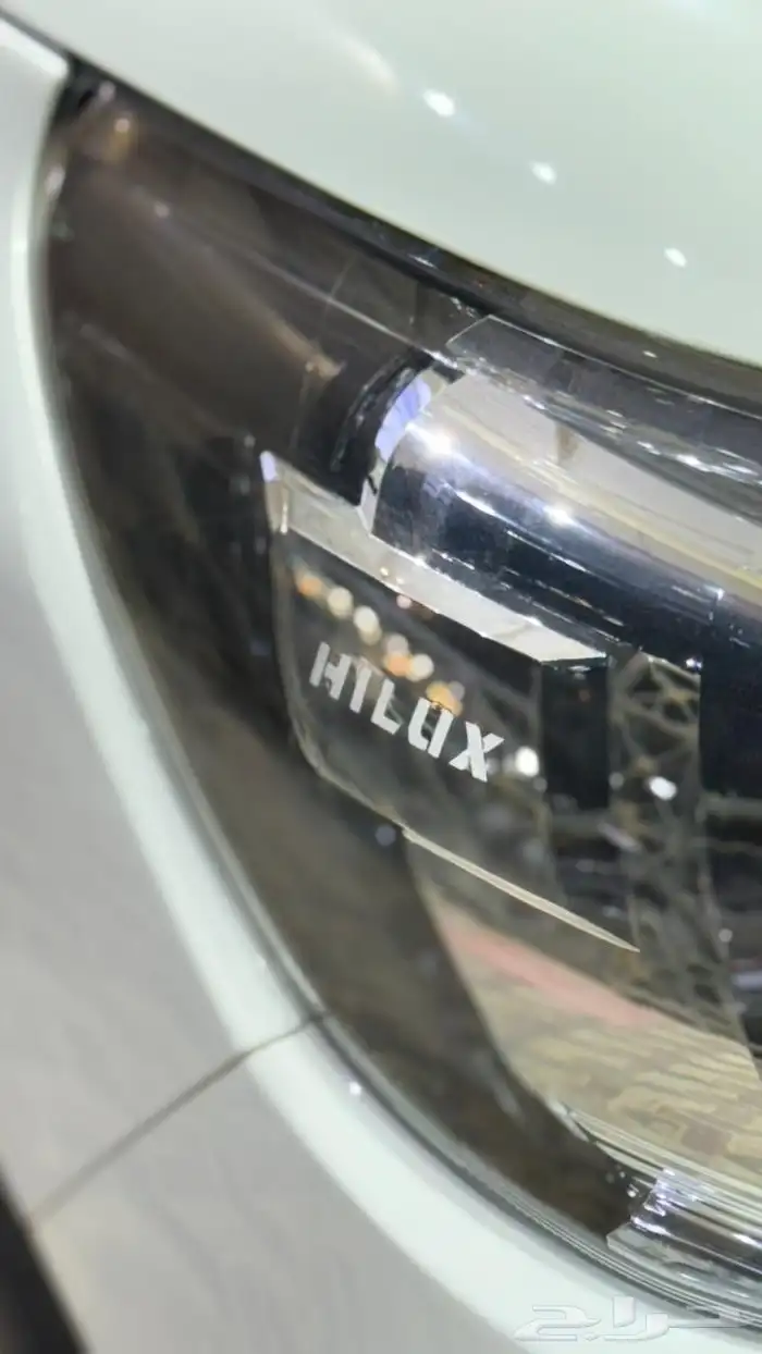 تويوتا هايلكس 2025 17