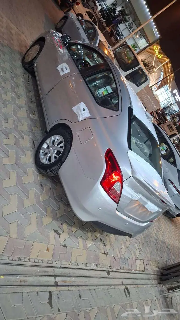 نيسان صني الشكل القديم 2024 4