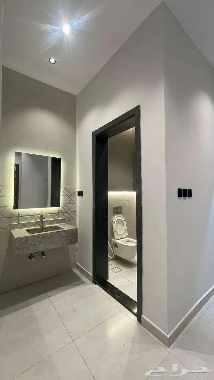 شقة للايجار جديده بحي النزهه مكونه من 4 غرف 12